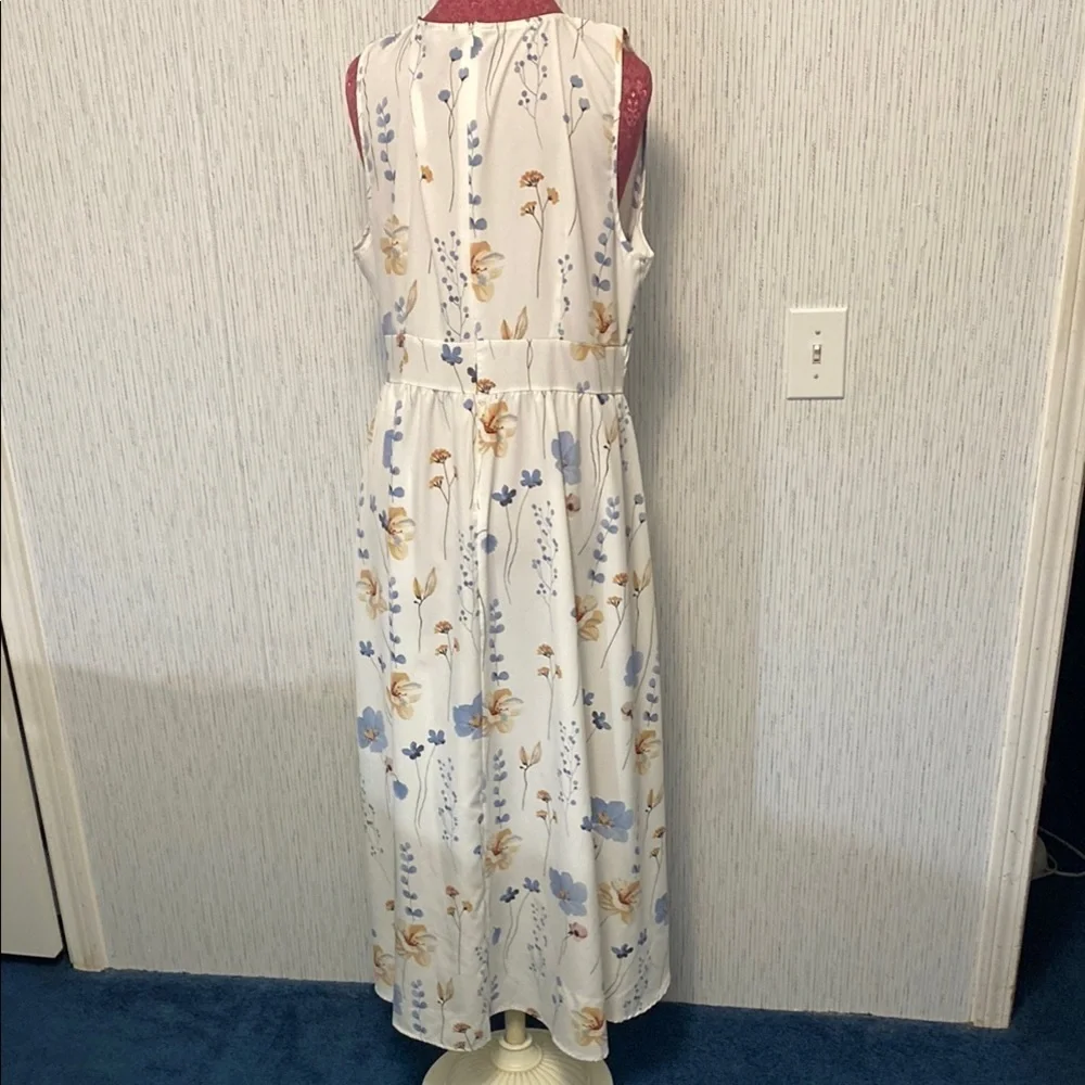 N/A floral sleeveless