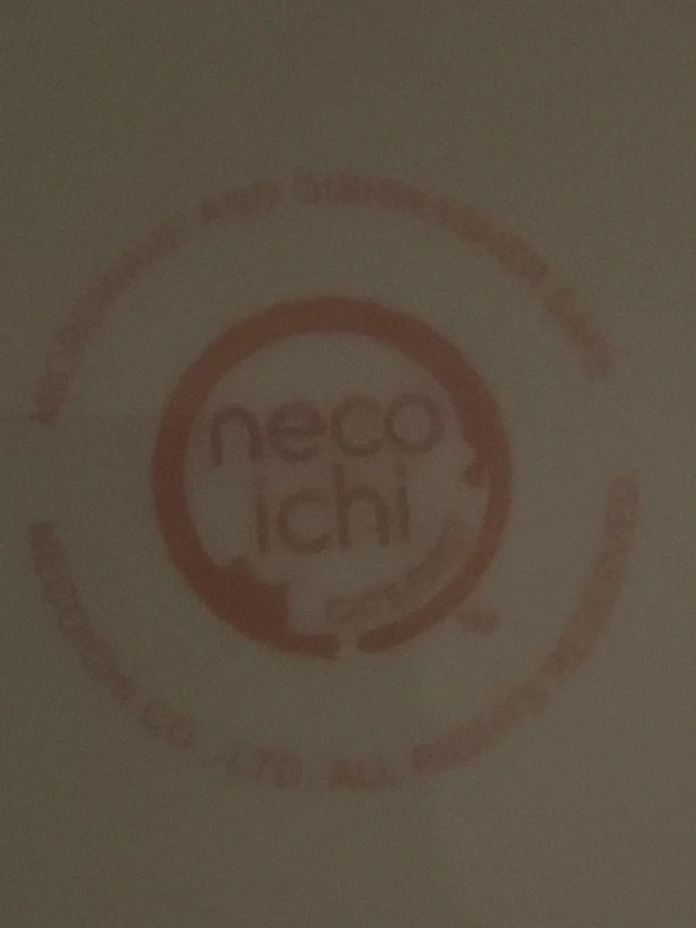 Necoichi ceramic raised