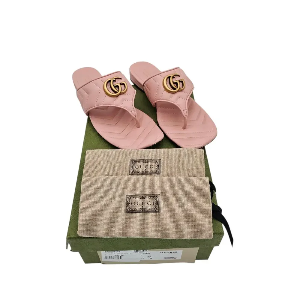 Gucci feminine effortlessly
