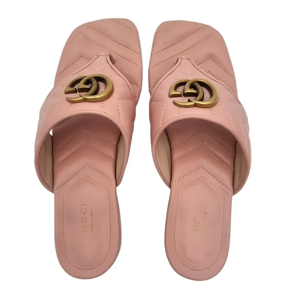 Gucci feminine effortlessly