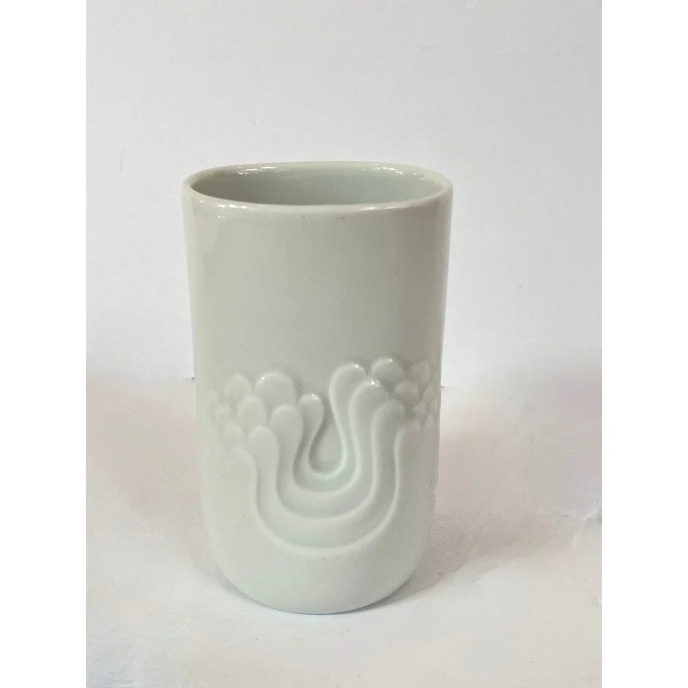 Vintage‎ Thomas Germany White Porcelain Vase Relief Abstract Mid Century Modern