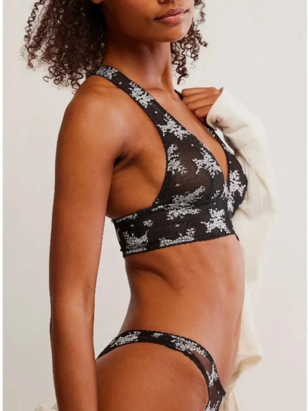 FREE PEOPLE NWT Talk About It Racerback Bra / Black Combo