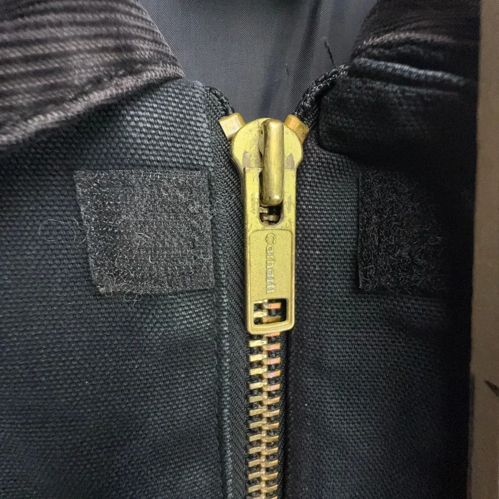 Carhartt sandstone jacket