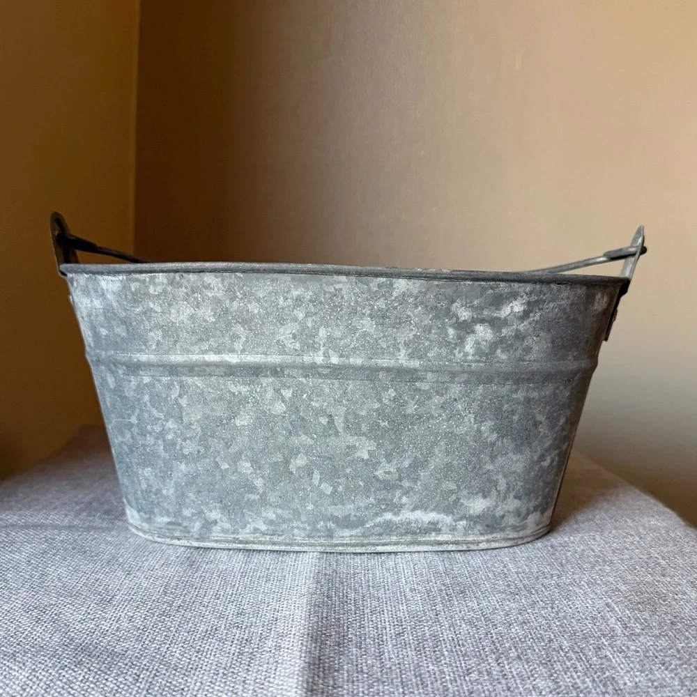 N/A rustic galvanized