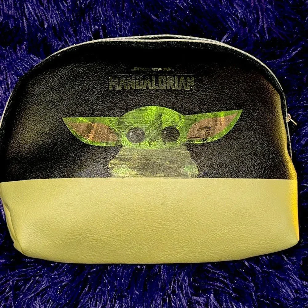 Star Wars Mandalorian baby Yoda  makeup pouch