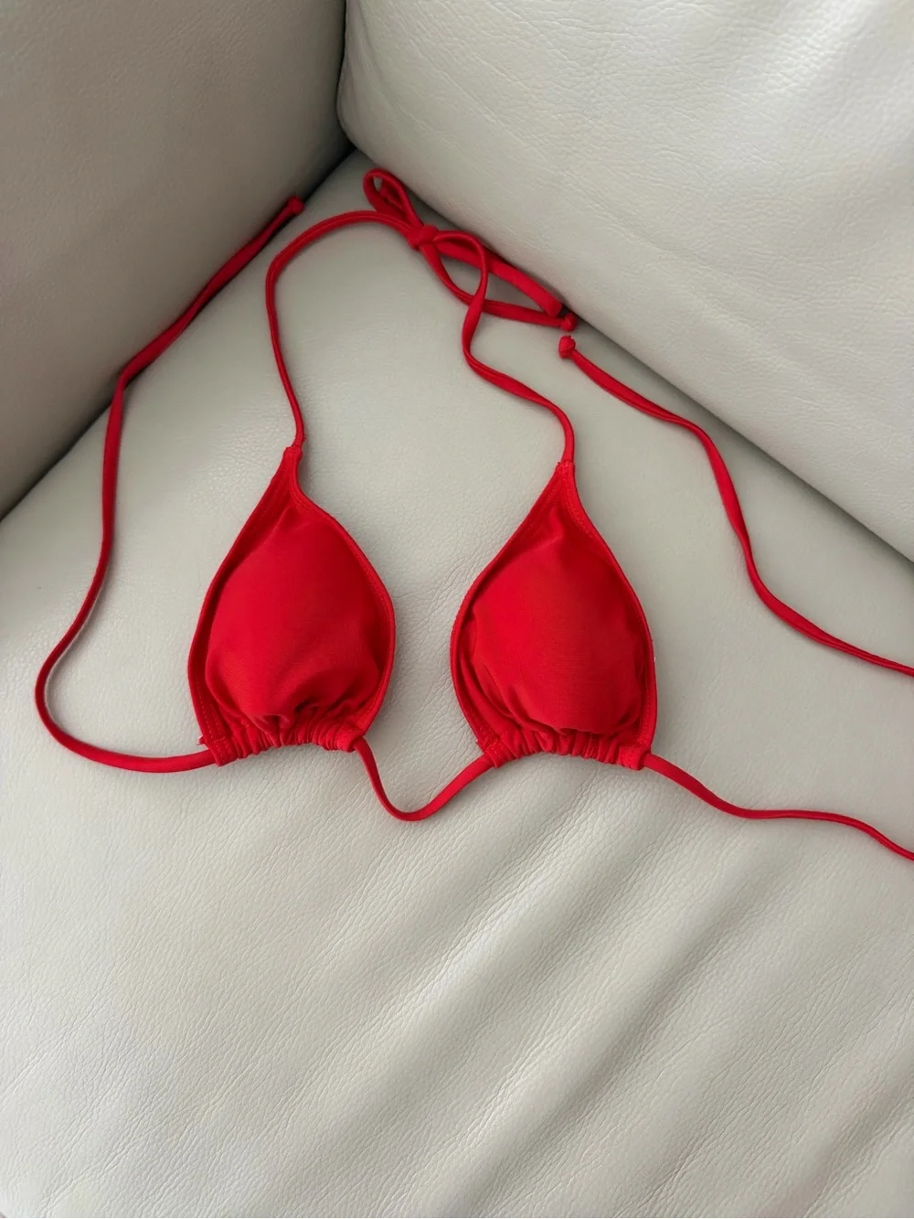 N/A vibrant red