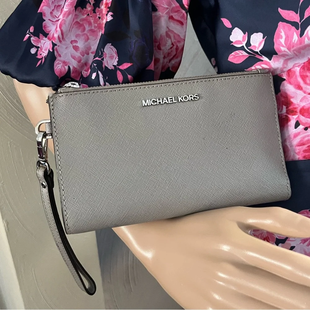 Michael Kors Cellphone‎ Wallet