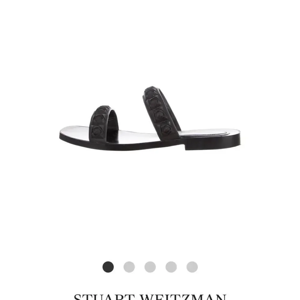 Stuart Weitzman euc print