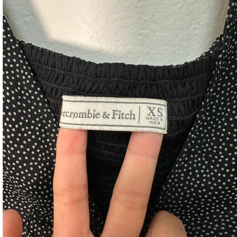 Abercrombie & Fitch detail cocktail top