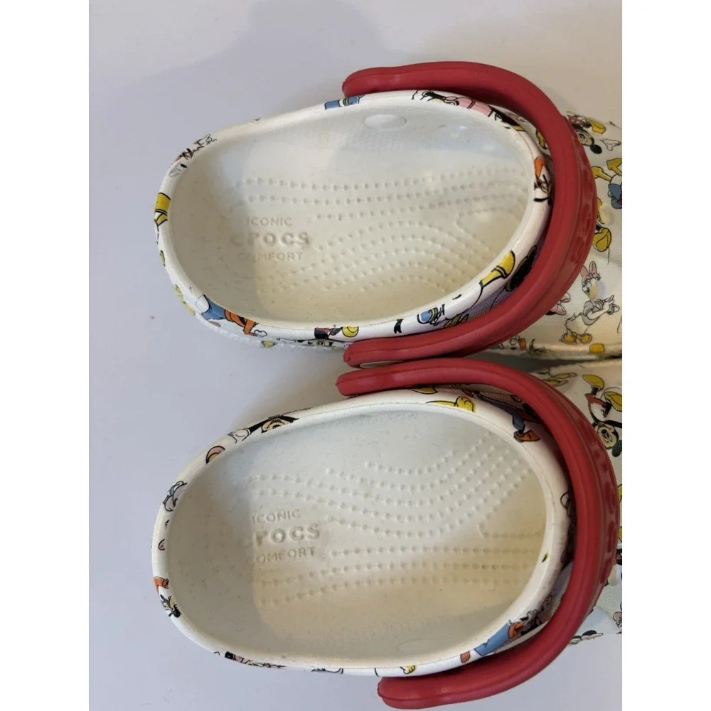 CROCS excellent preowned