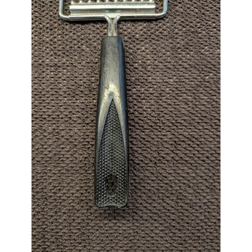 Ekco mozzarella grip