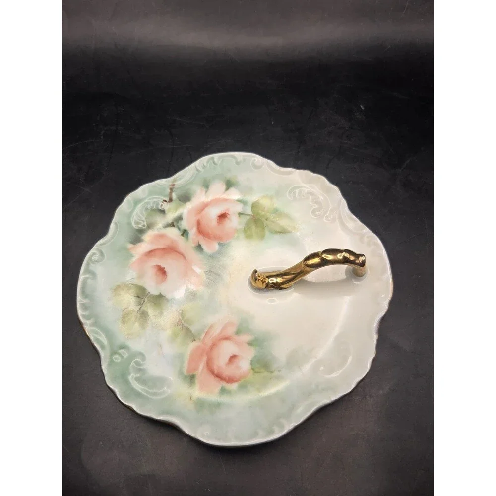Unbranded this antique