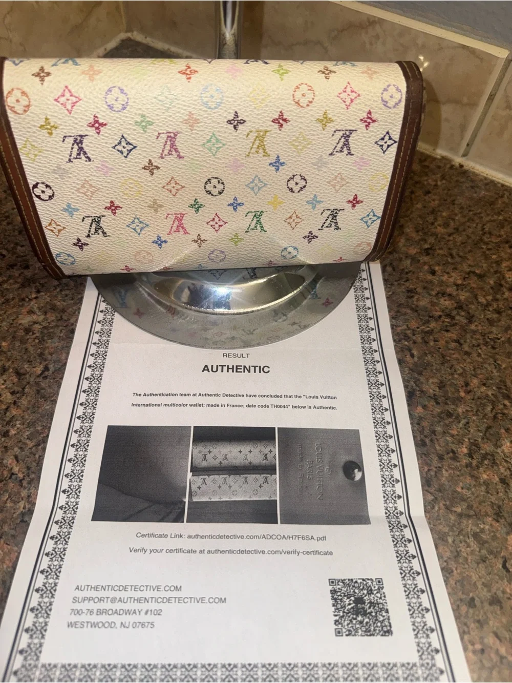 Louis Vuitton iconic louis