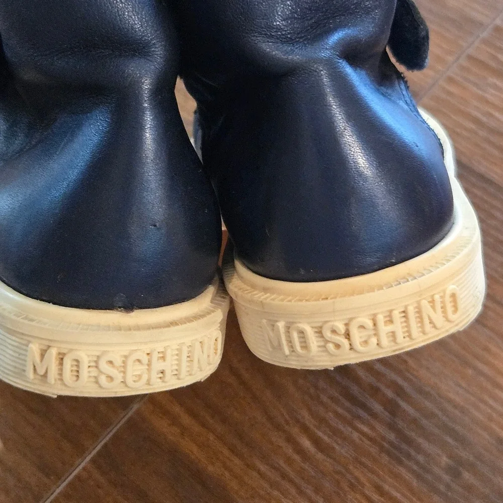 Love Moschino love moschino