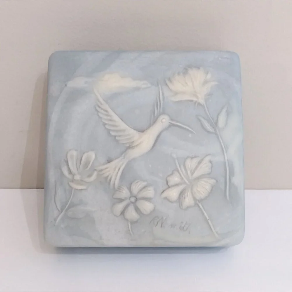 Vtg Signed Robert Nemith Hummingbird & Floral Inlay Blue Soapstone Trinket Box