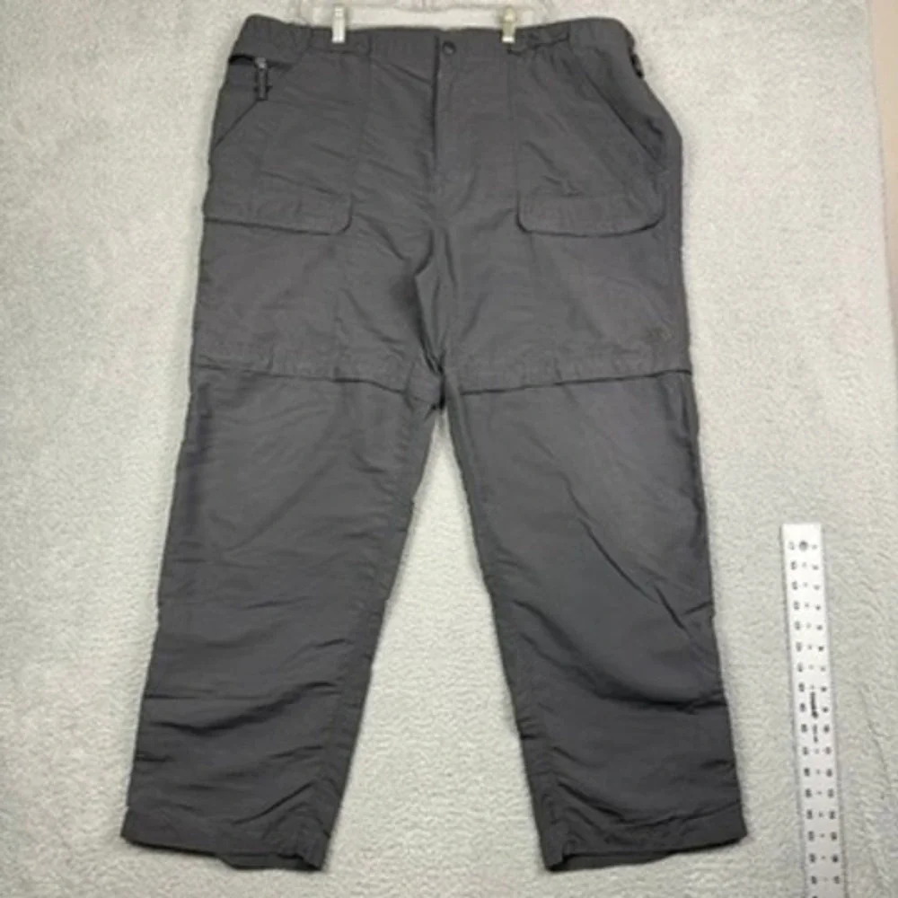 The North Face Mens Gray Convertible Zip Off Cargo Hiking Pants Size 40x32‎
