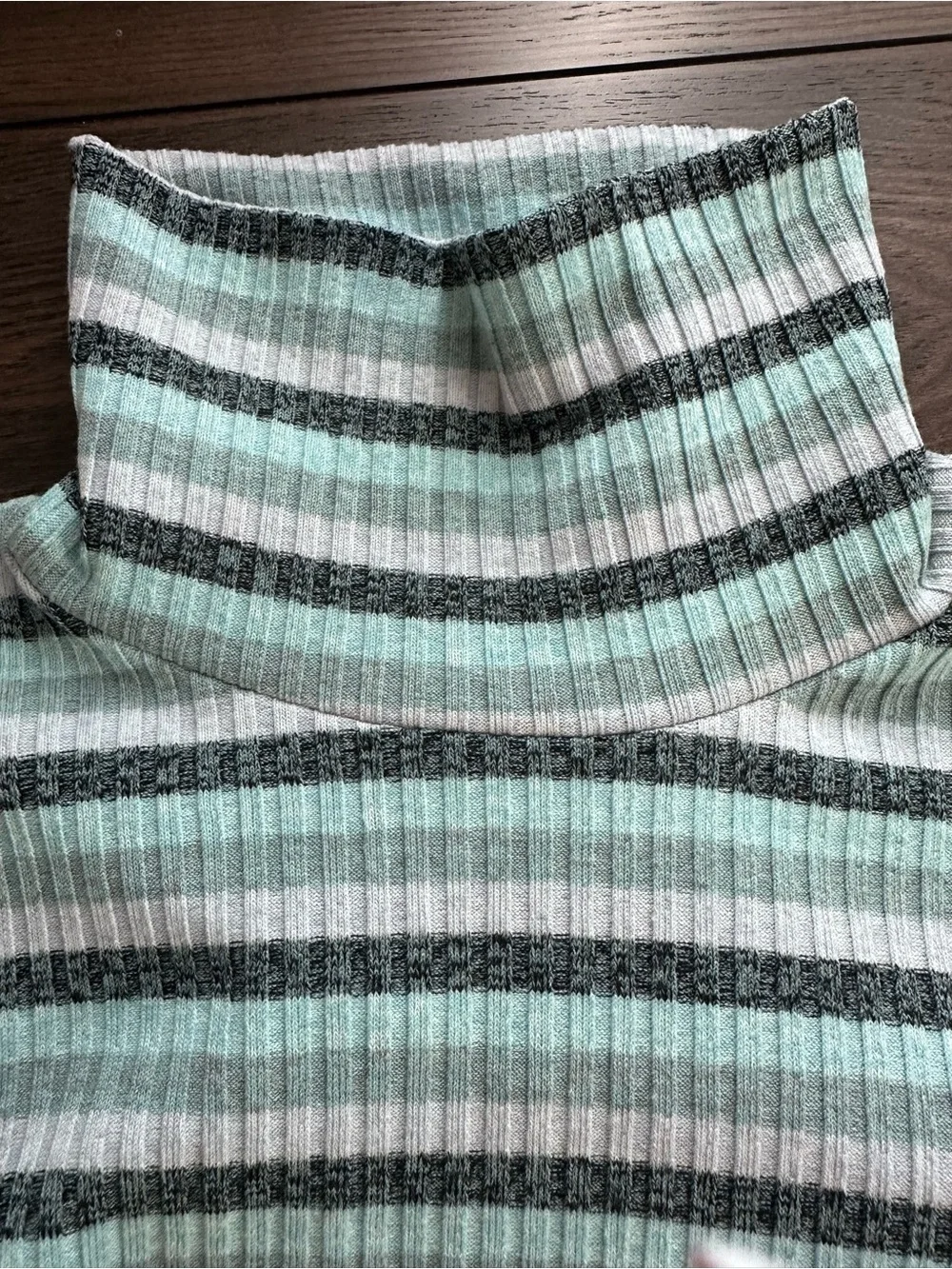 Anthropologie maeve puff