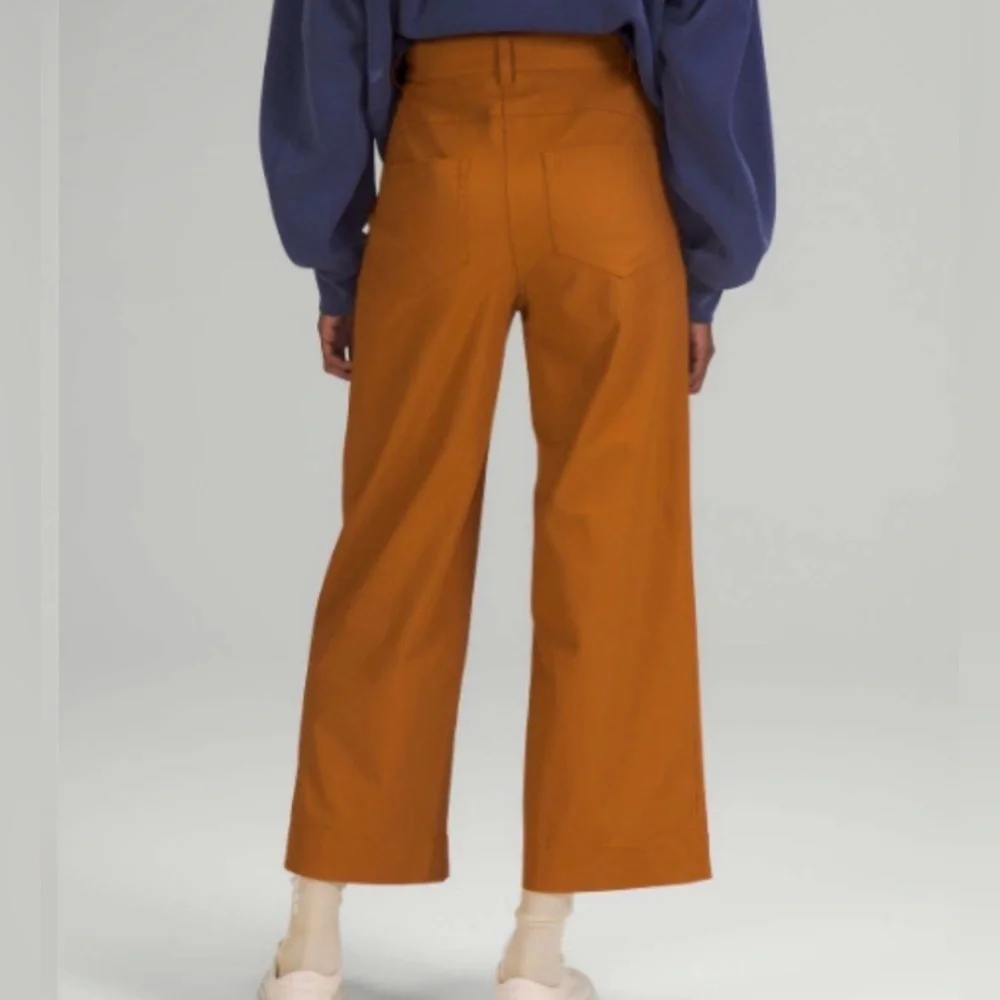 lululemon athletica city sleek