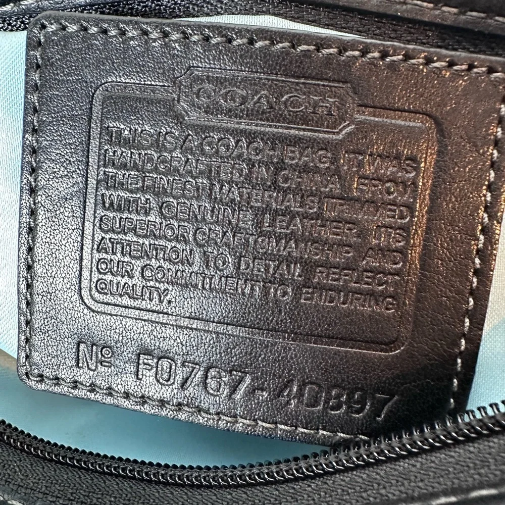 Coach authentic black
