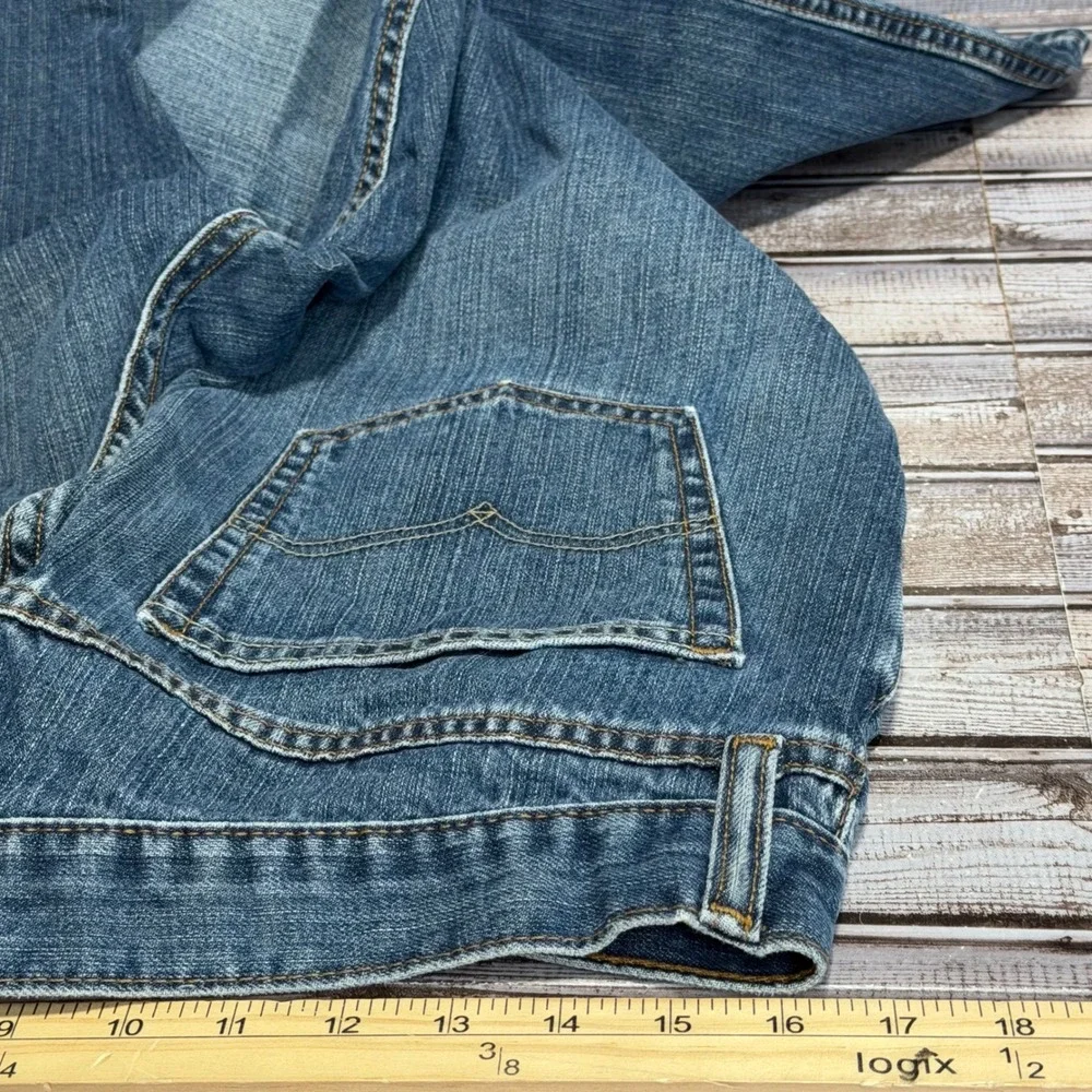 Levis levi 559