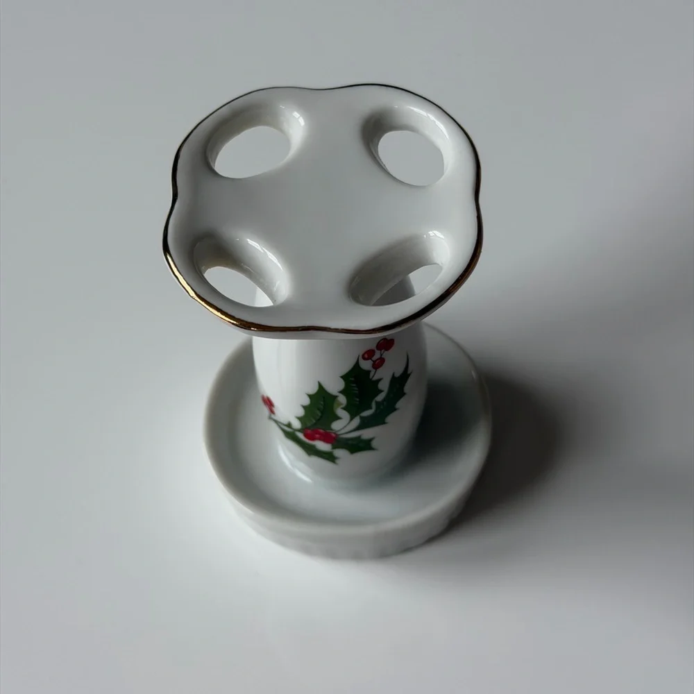 Christmas Holly porcelain bath