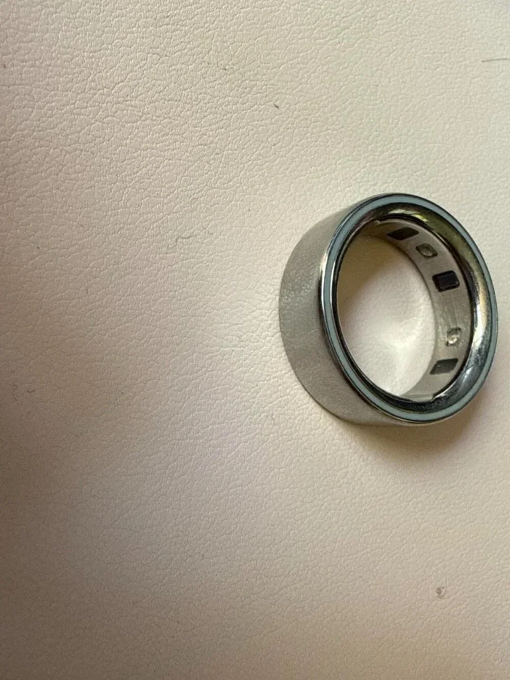 Oura silver only