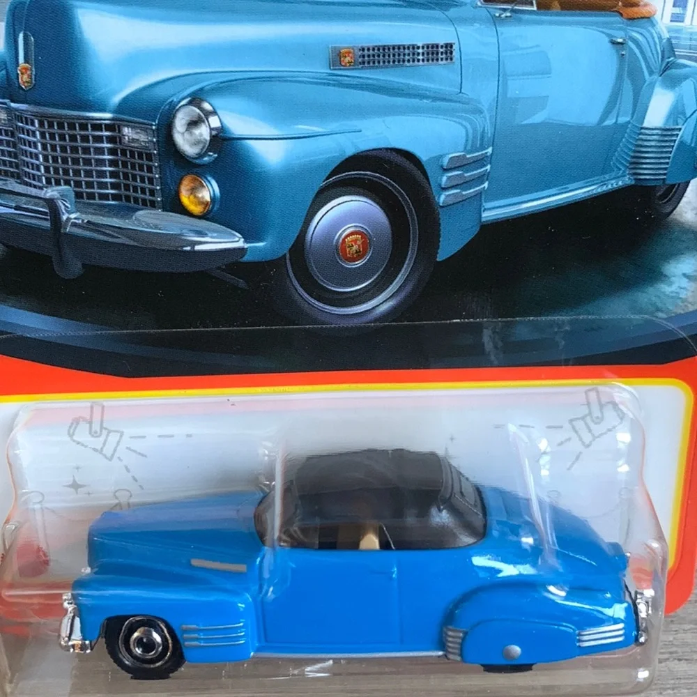 1941 Cadillac Series 62 Convertible Coupe Blue Caddy Car Matchbox Automobile New