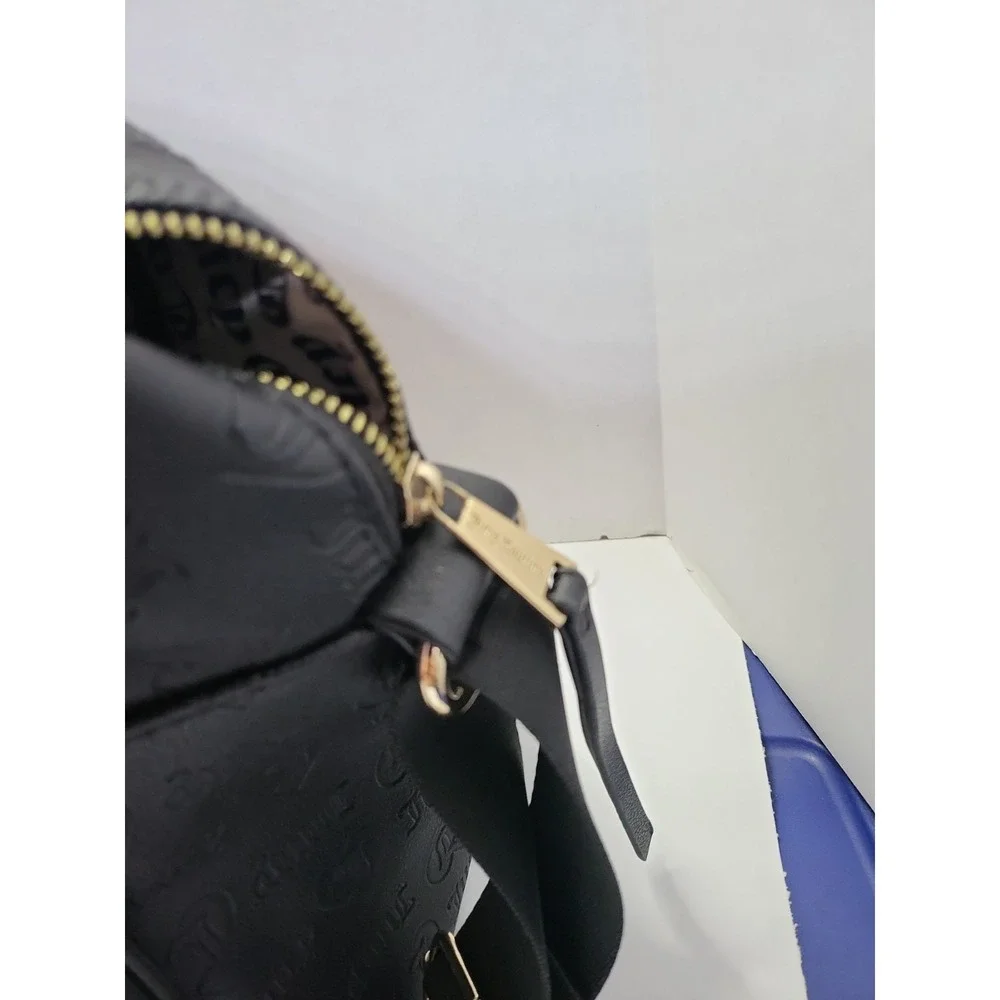 Juicy Couture bag excellent