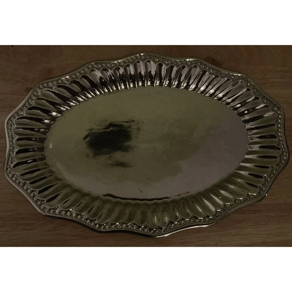 Godinger serving one sold