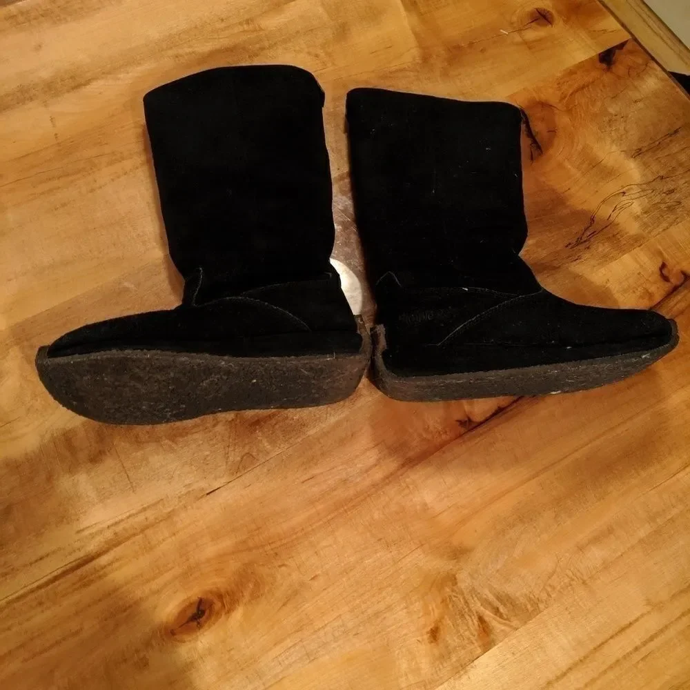 Simple Sheep black leather and wool boots size 7