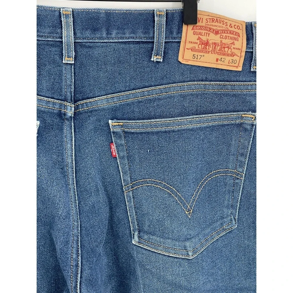 Levis ships don if