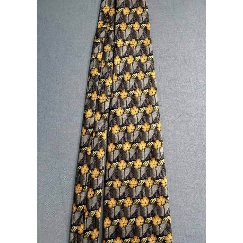 Ermenegildo Zegna Floral Men's‎ Dress Tie