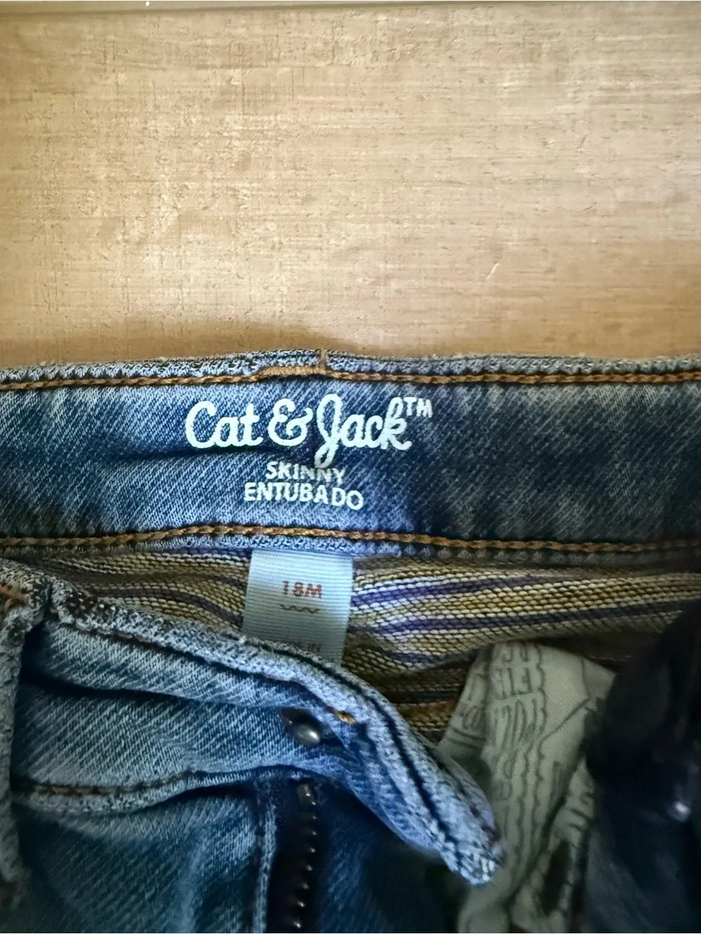 Cat & Jack comfortable stretch