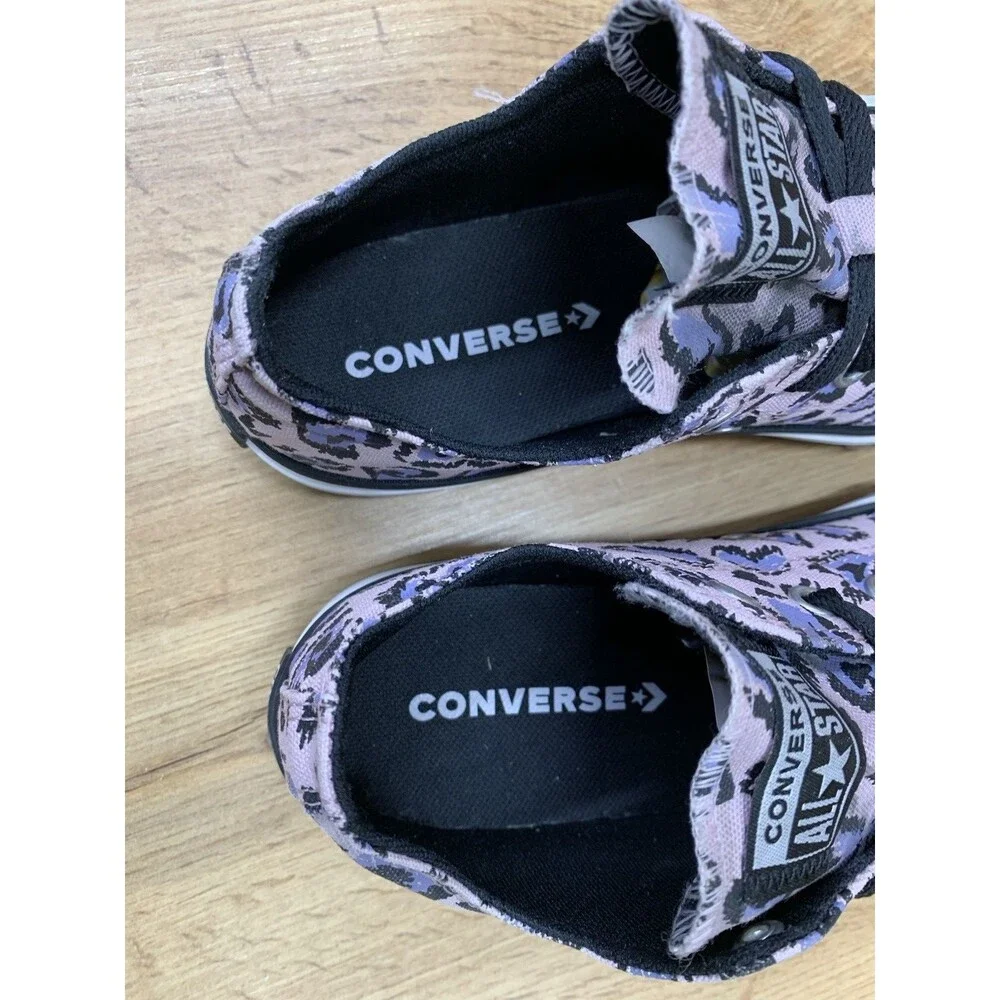Converse signs cosmetic