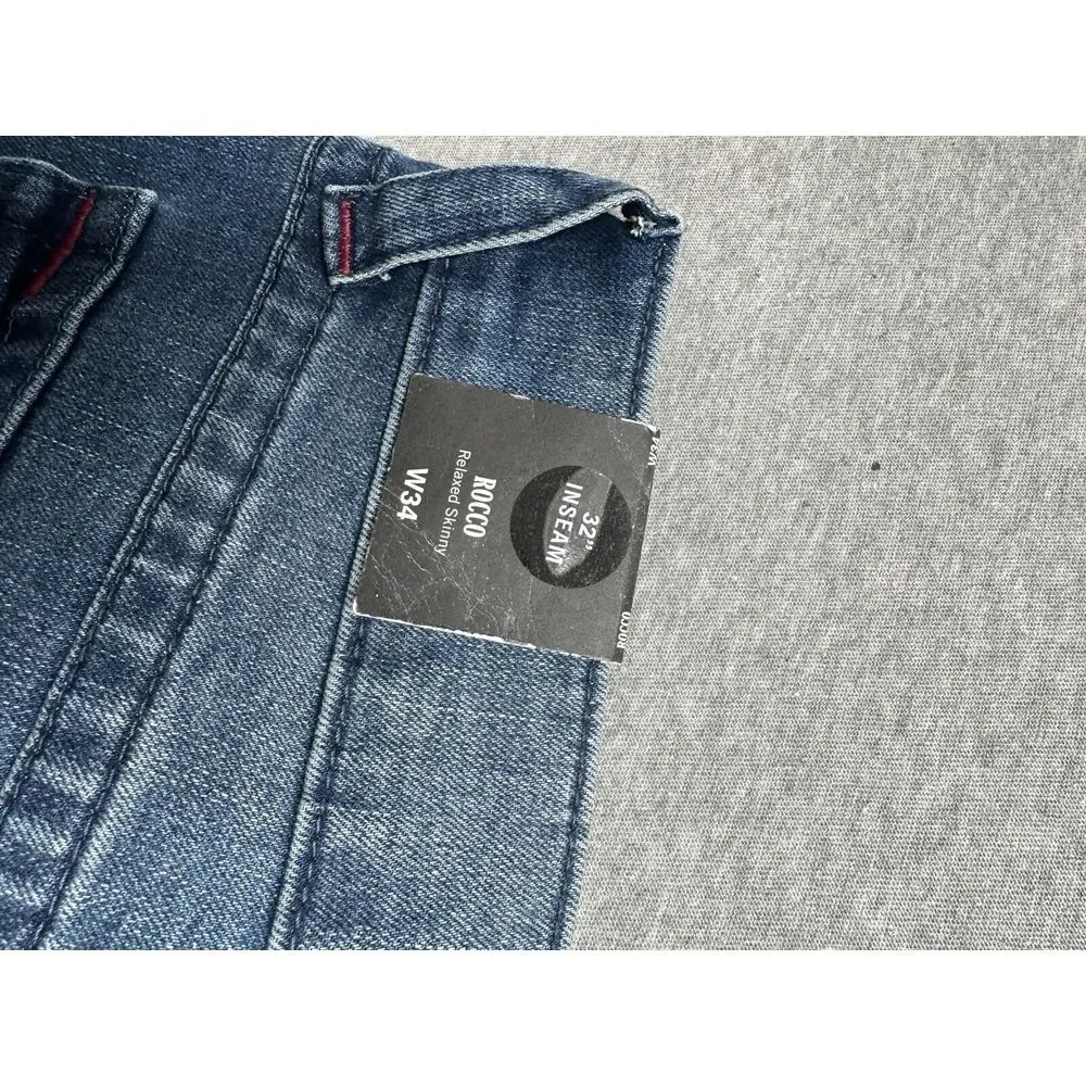 True Religion Jeans Men's Rocco SN Flap Relaxed Skinny Size 34x32 NWT Red Stitch