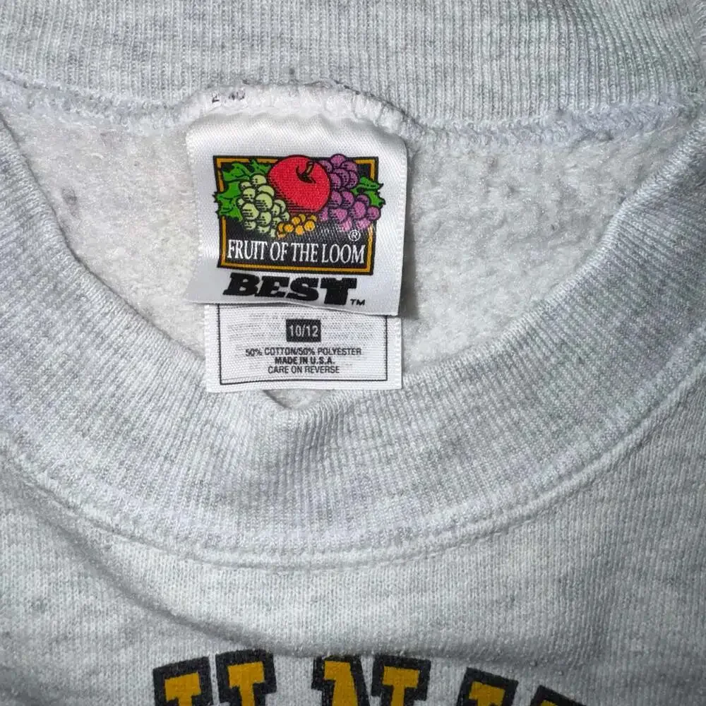 Vintage 90s Fruit of the Loom Purdue University Boilermakers crew 10/12 kids