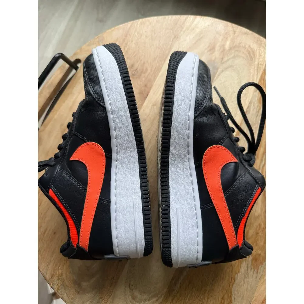 Nike excellent no