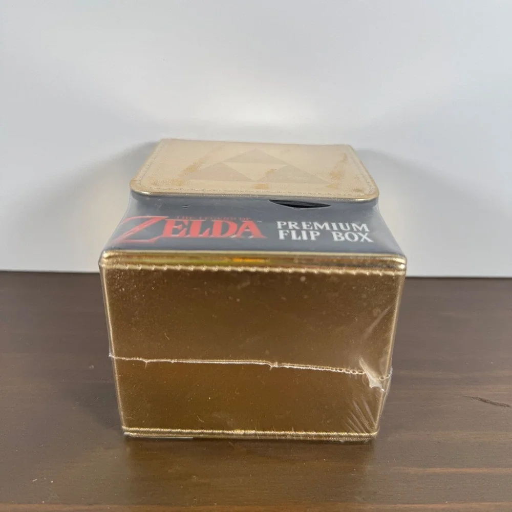 Ultra Pro The Legend of Zelda Gold Tri-Force Premium Flip Box Deck Rare Sealed