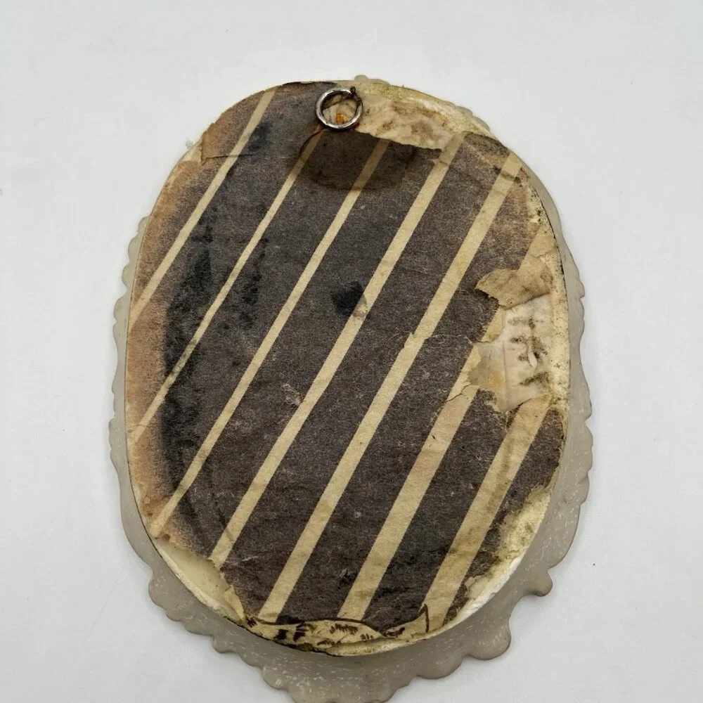 N/A vintage plaster