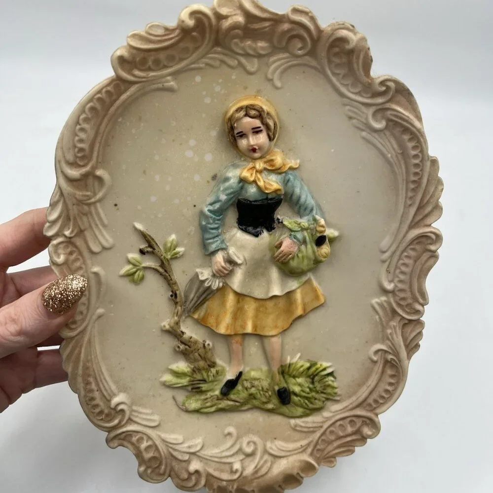 N/A vintage plaster