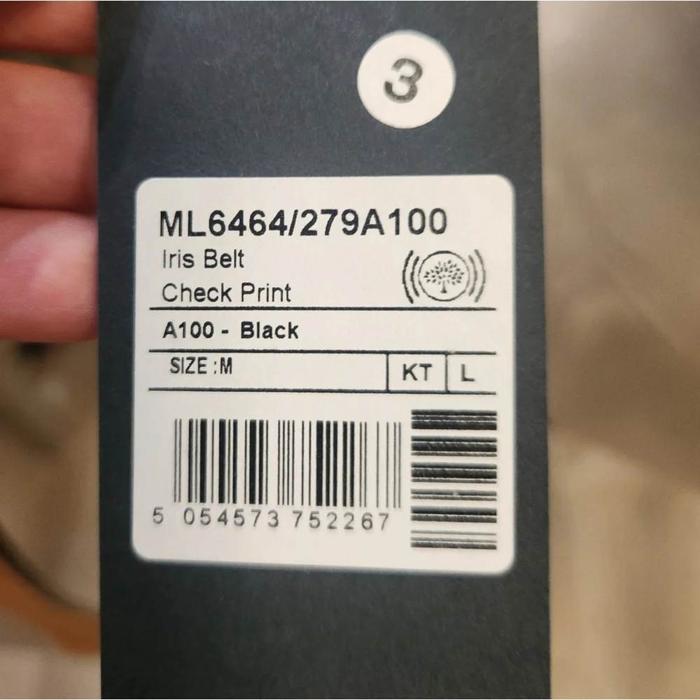 Mulberry measures 41 leather
