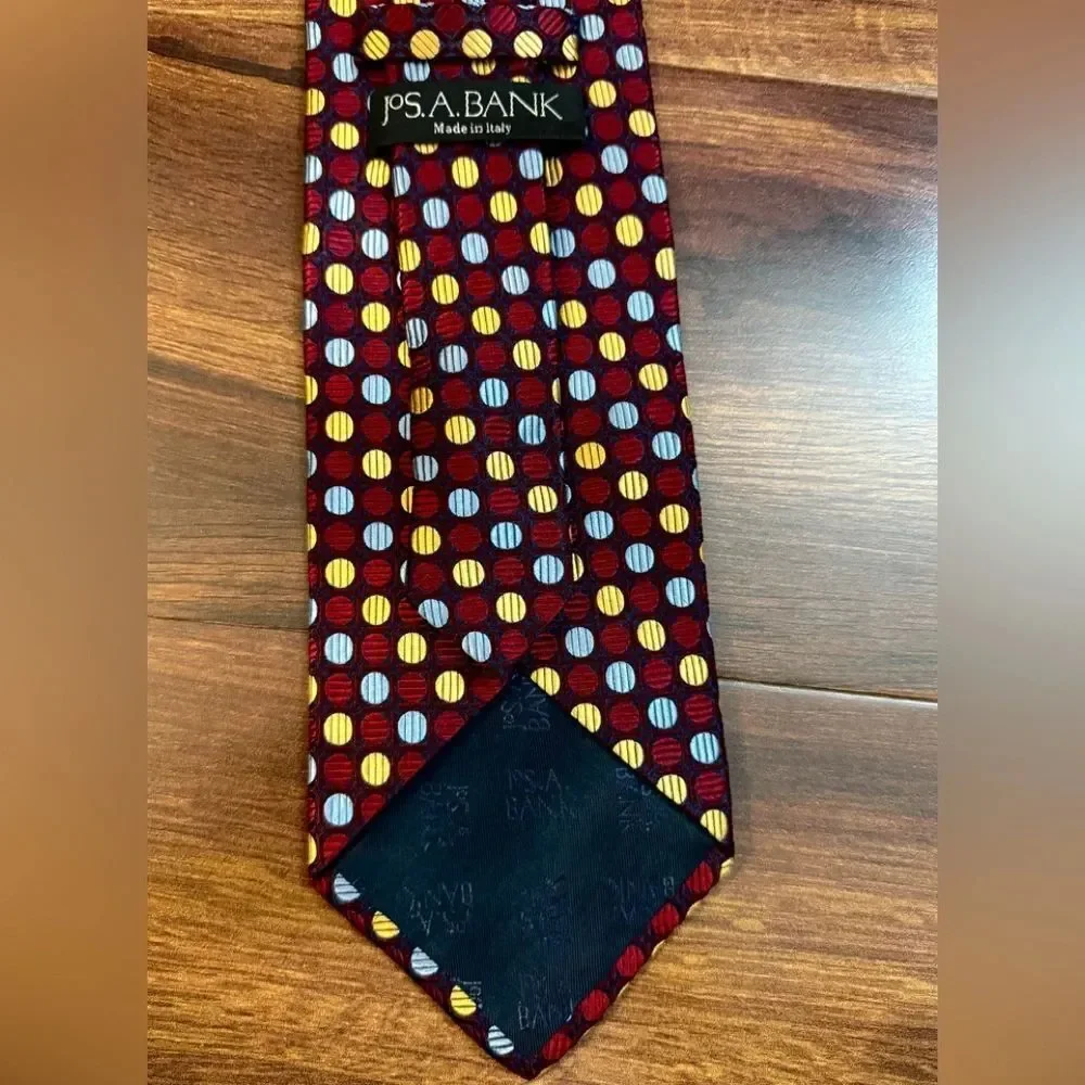 Jos. A. Bank stylish tie