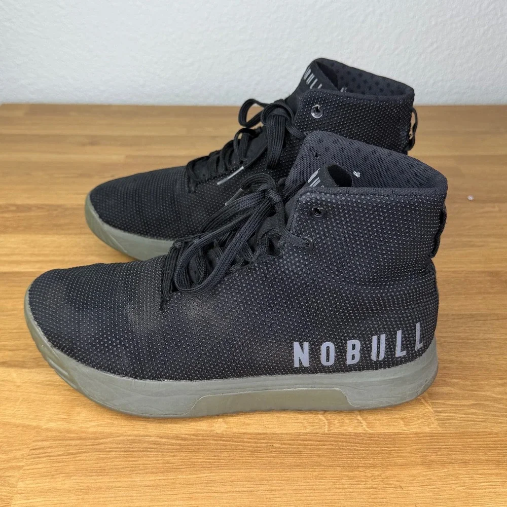 NOBULL High-Top Trainer‎ Black Gum Training Shoes Size 8