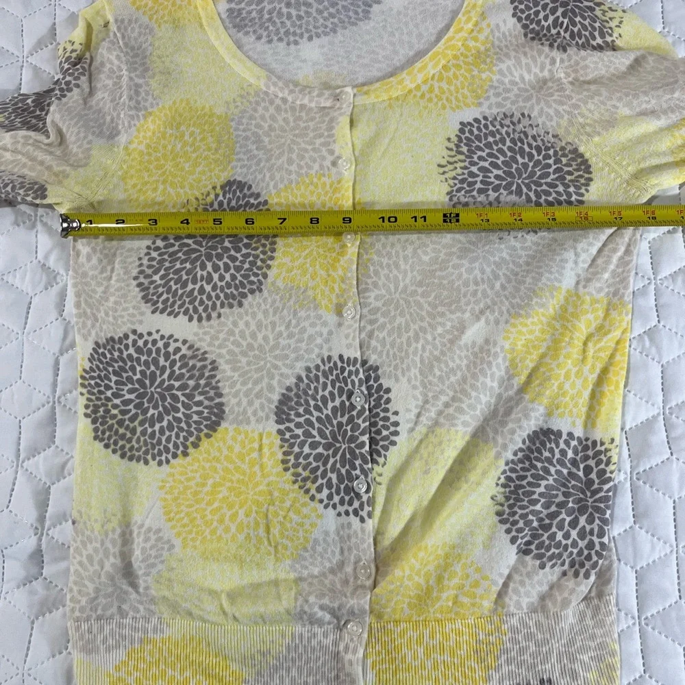 Old Navy details brand
