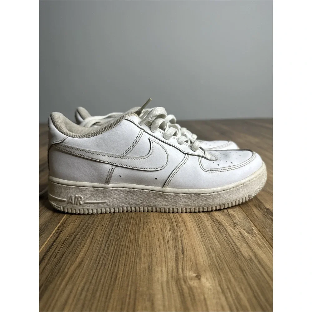 Nike Air Force‎ 1 le Low Triple White Size 6.5Y GS DH2920-111
