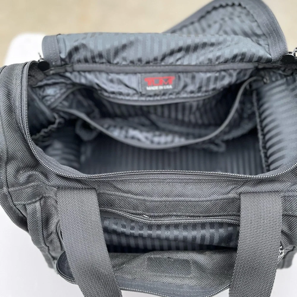 Tumi excellent duffel