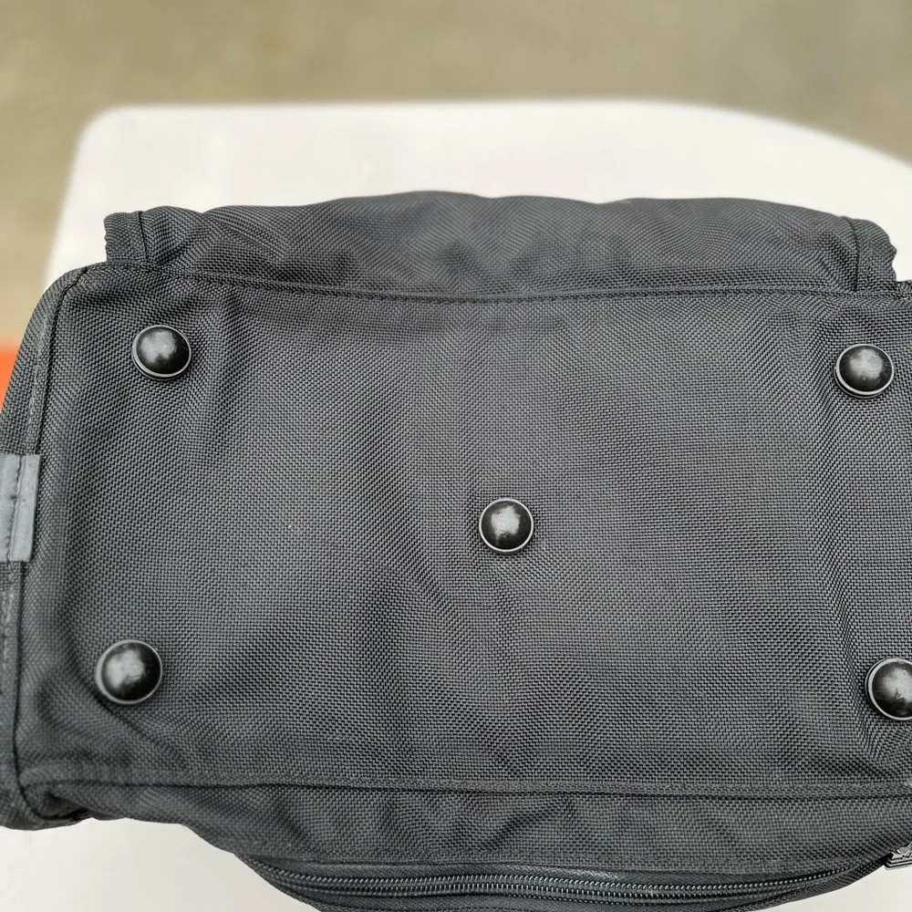 Tumi excellent duffel