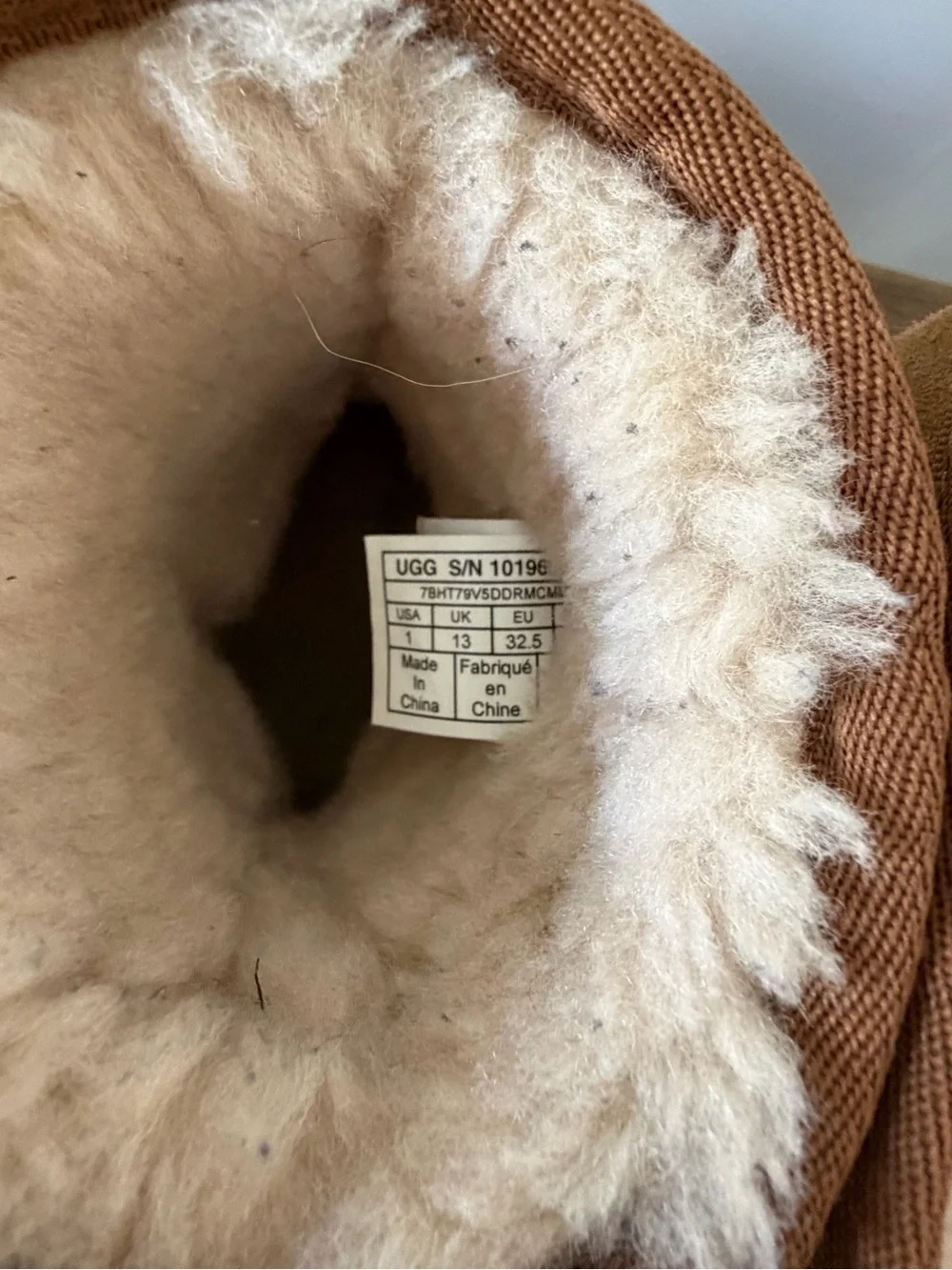 UGG shearling mid warmth