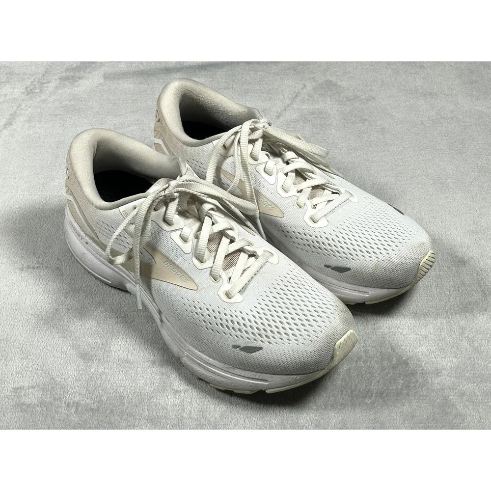 Brooks Ghost 15 Running Shoes Women's 9.5 White Cream Athletic Sneakers Mesh