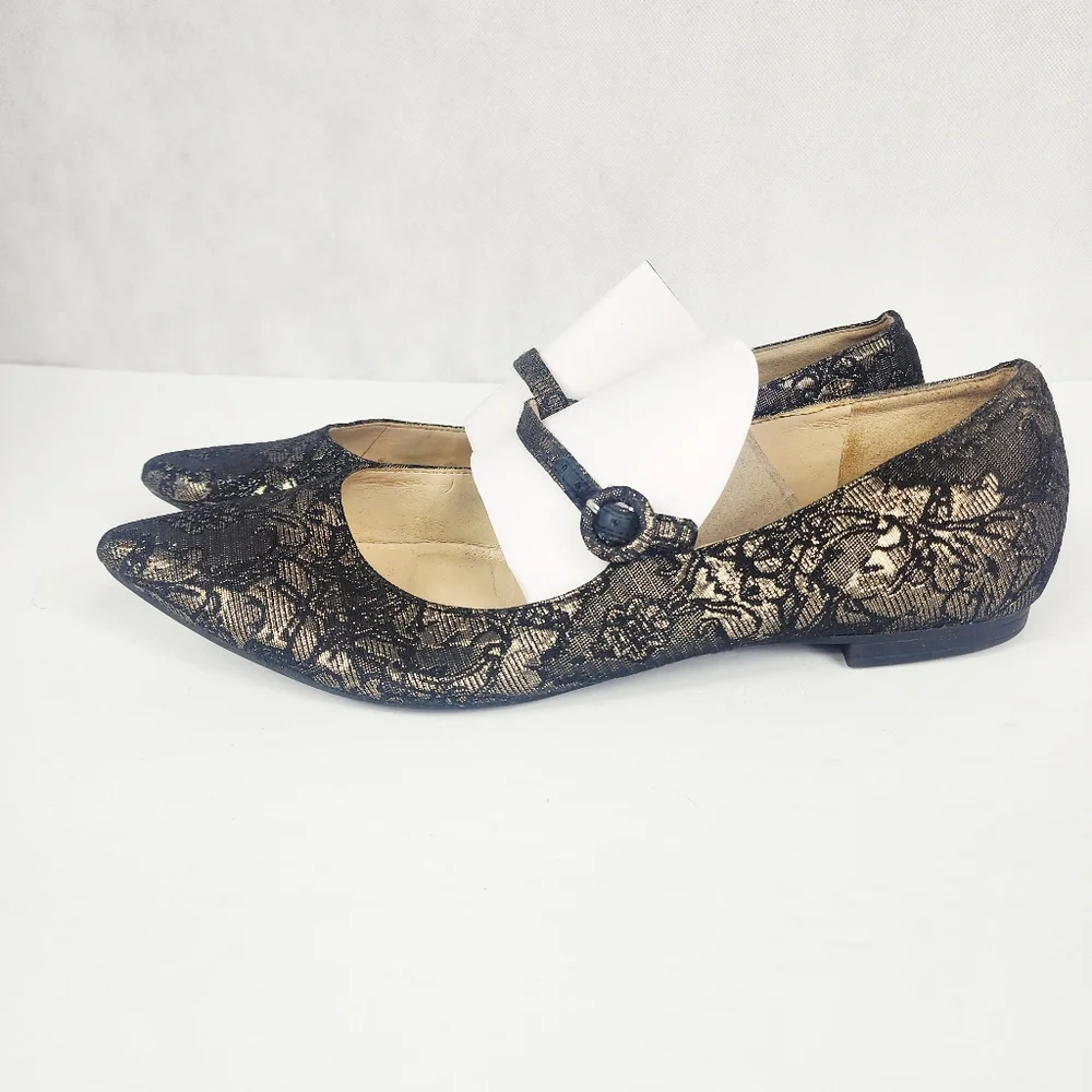 Marc Fisher Mary Jane Stormy flats